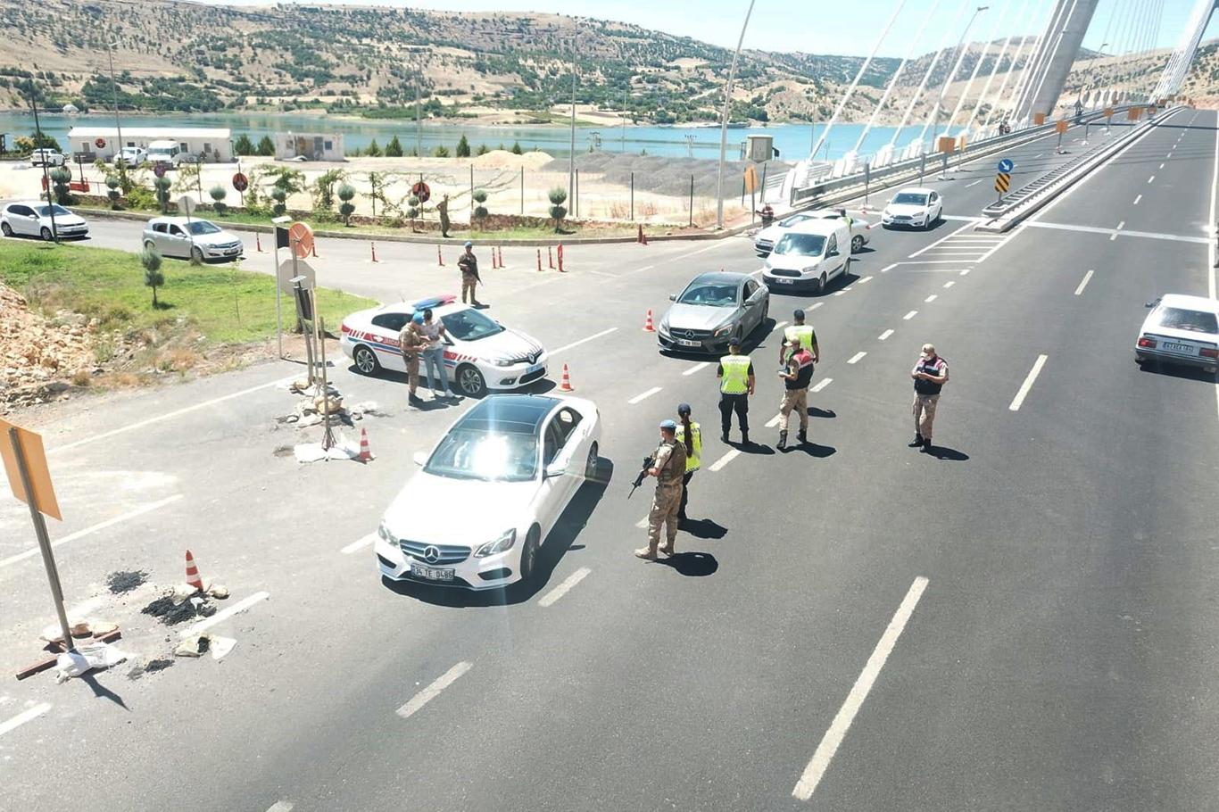 Şanlıurfa’da bayram sonrası trafik denetimleri devam ediyor